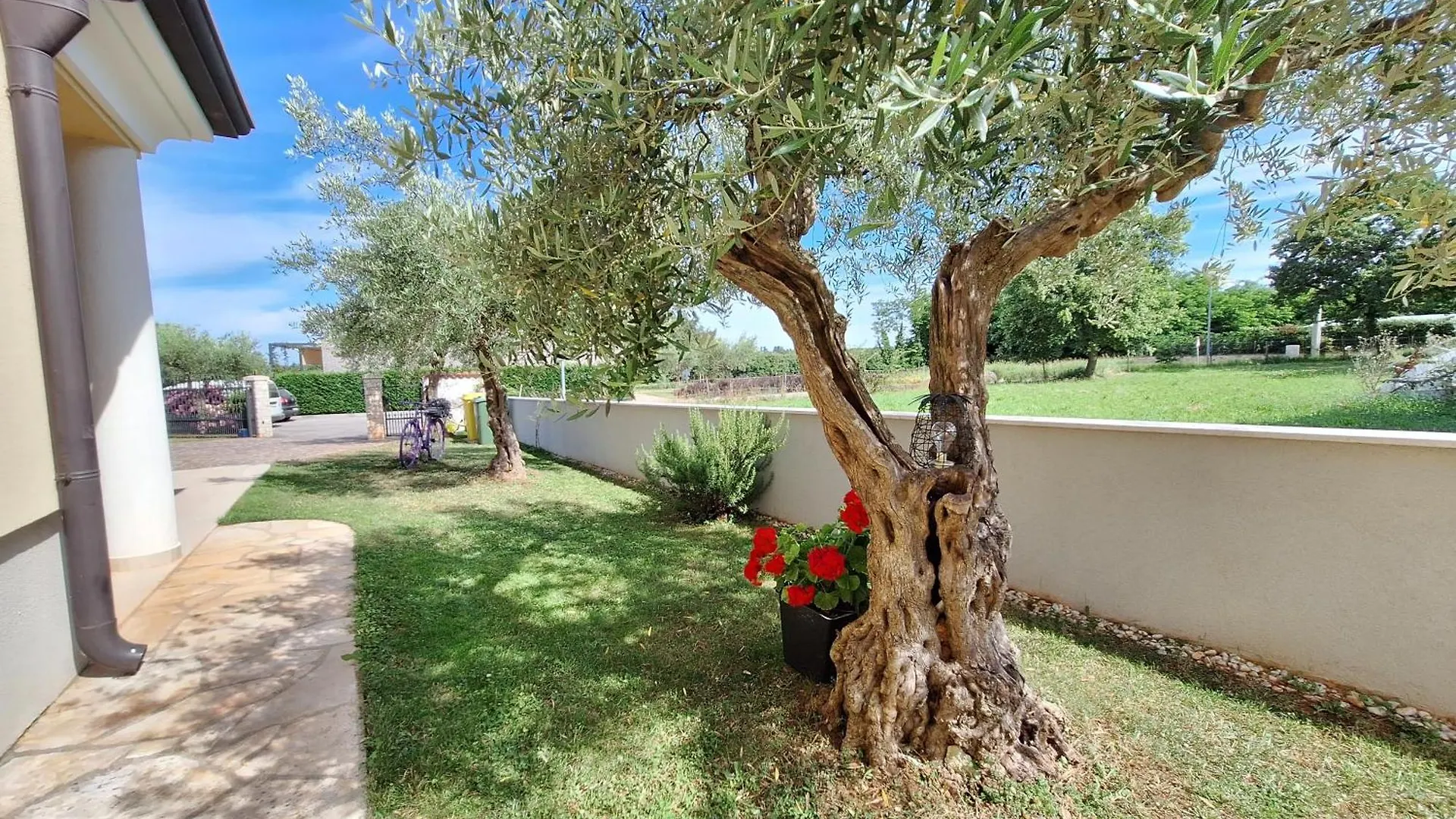 Apartmani Berber Babici Проживание в семье