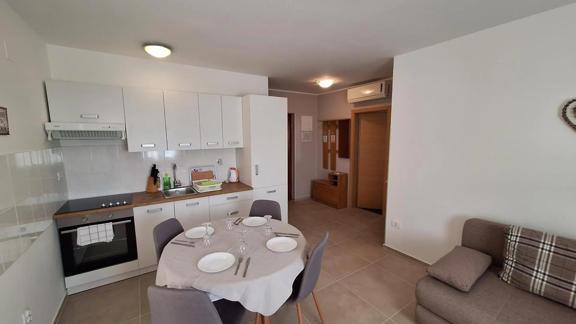 Apartmani Berber 0*, Babici Croatia